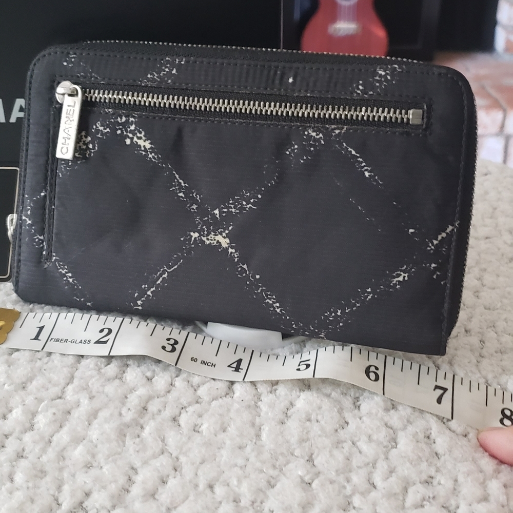 Authentic Chanel Porte Monnaie Nylon Wallet - Picture 3 of 12
